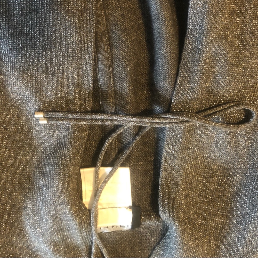 Pre-loved Chanel sparkly gray hoodie in size 44! - Picture 12 of 12